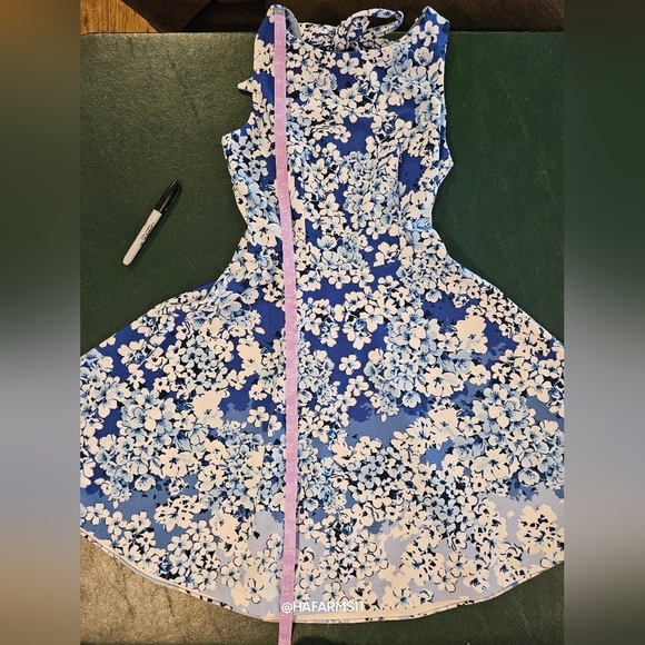 B. Darlin Juniors Blue Flower Dress - Picture 6 of 6